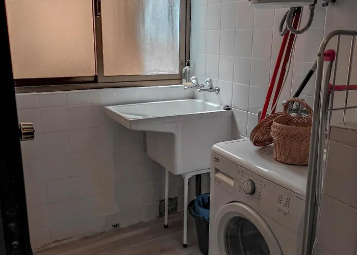 Precioso Piso A Orillas Del Mar En フエンヒロラ