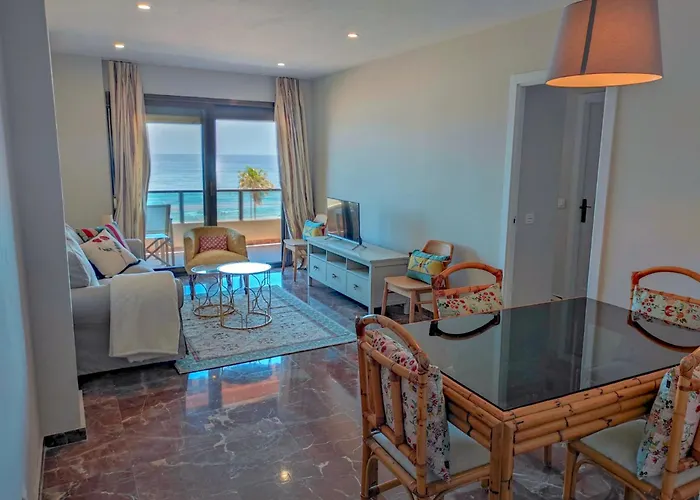 Precioso Piso A Orillas Del Mar En