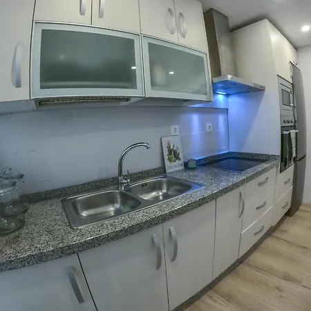 Апартаменты Precioso Piso A Orillas Del Mar En Фуэнхирола